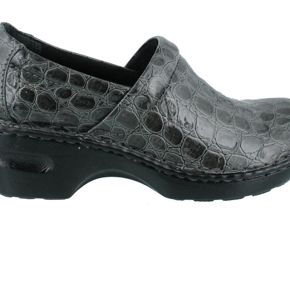 Women's B.O.C, Peggy. Embossed clog style with a soft leather upper size 8.5 - Picture 2 of 8